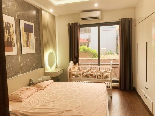 Bán gấp nhà 4 tầng tại Phố Ngọc Trì, Phường Thạch Bàn, Long Biên, Hà Nội